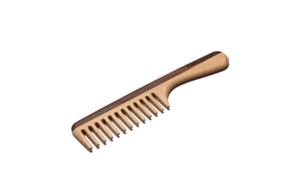 leo wood comb